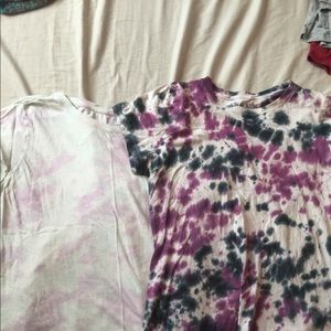 2 tie dye tee shirts